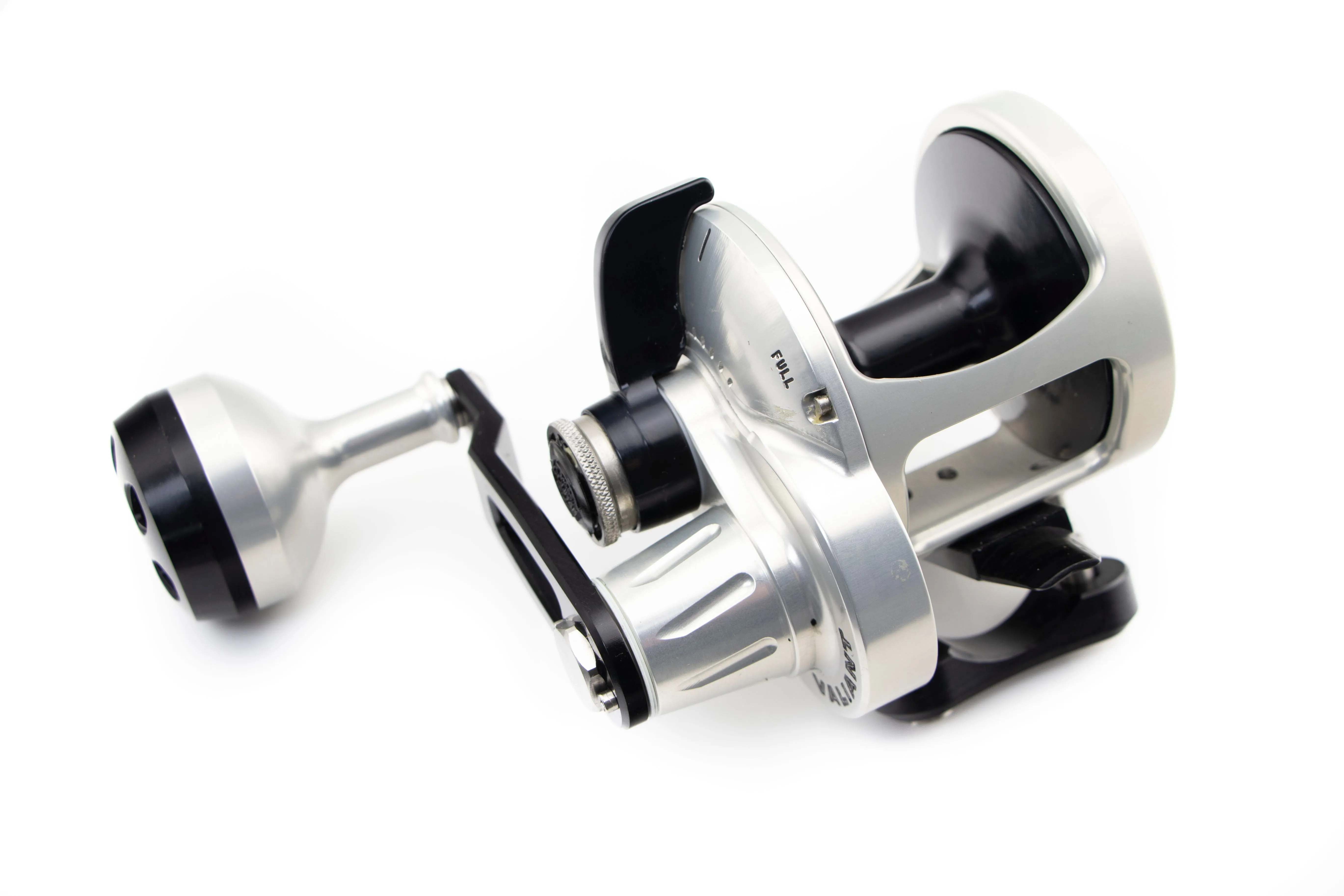 Accurate Boss Valiant Single Speed Lever Drag Reels