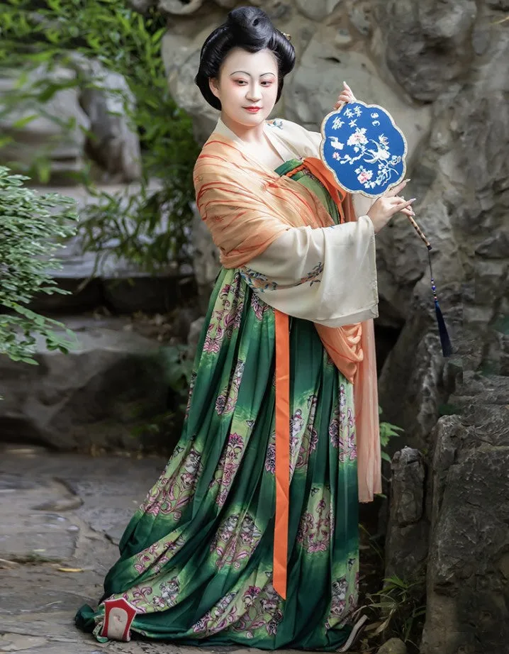 Historically Accurate Tang Dynasty Hanfu, Qixiong Ruqun, Longji (Preorder)