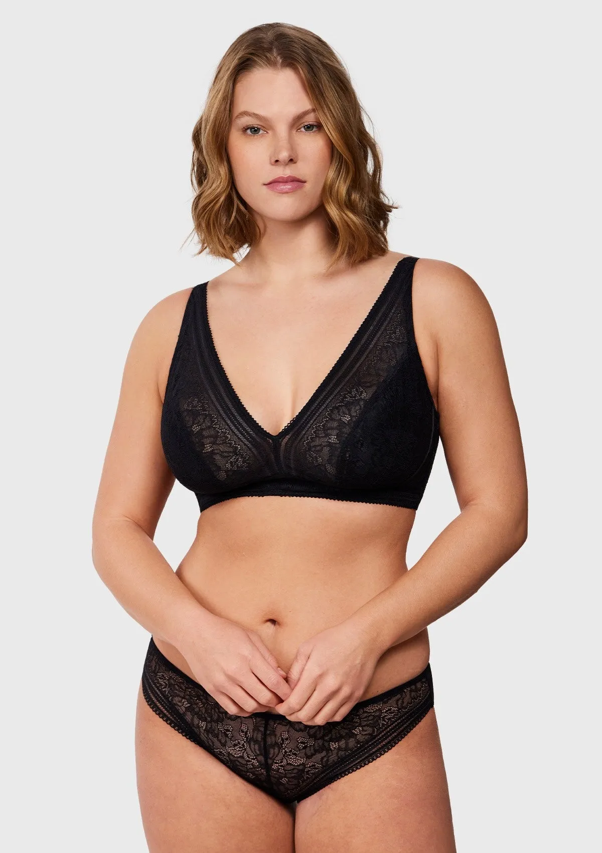 Peony Deep V Lace Wireless Unlined Bralette